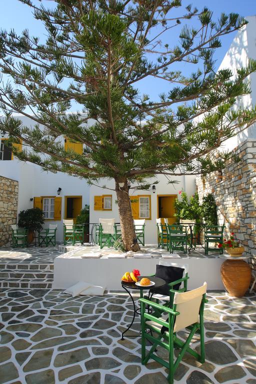 Ostria Aparthotel Náousa Exterior photo