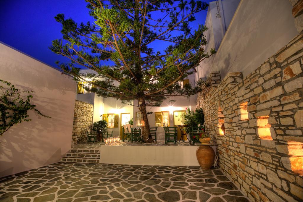 Ostria Aparthotel Náousa Exterior photo