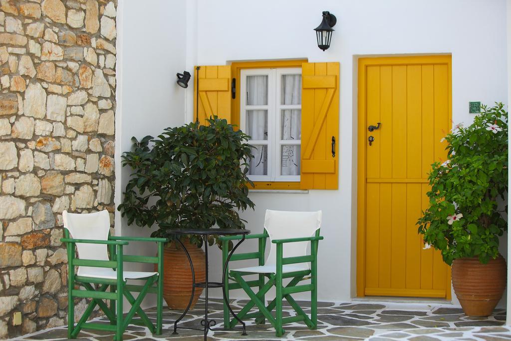 Ostria Aparthotel Náousa Exterior photo